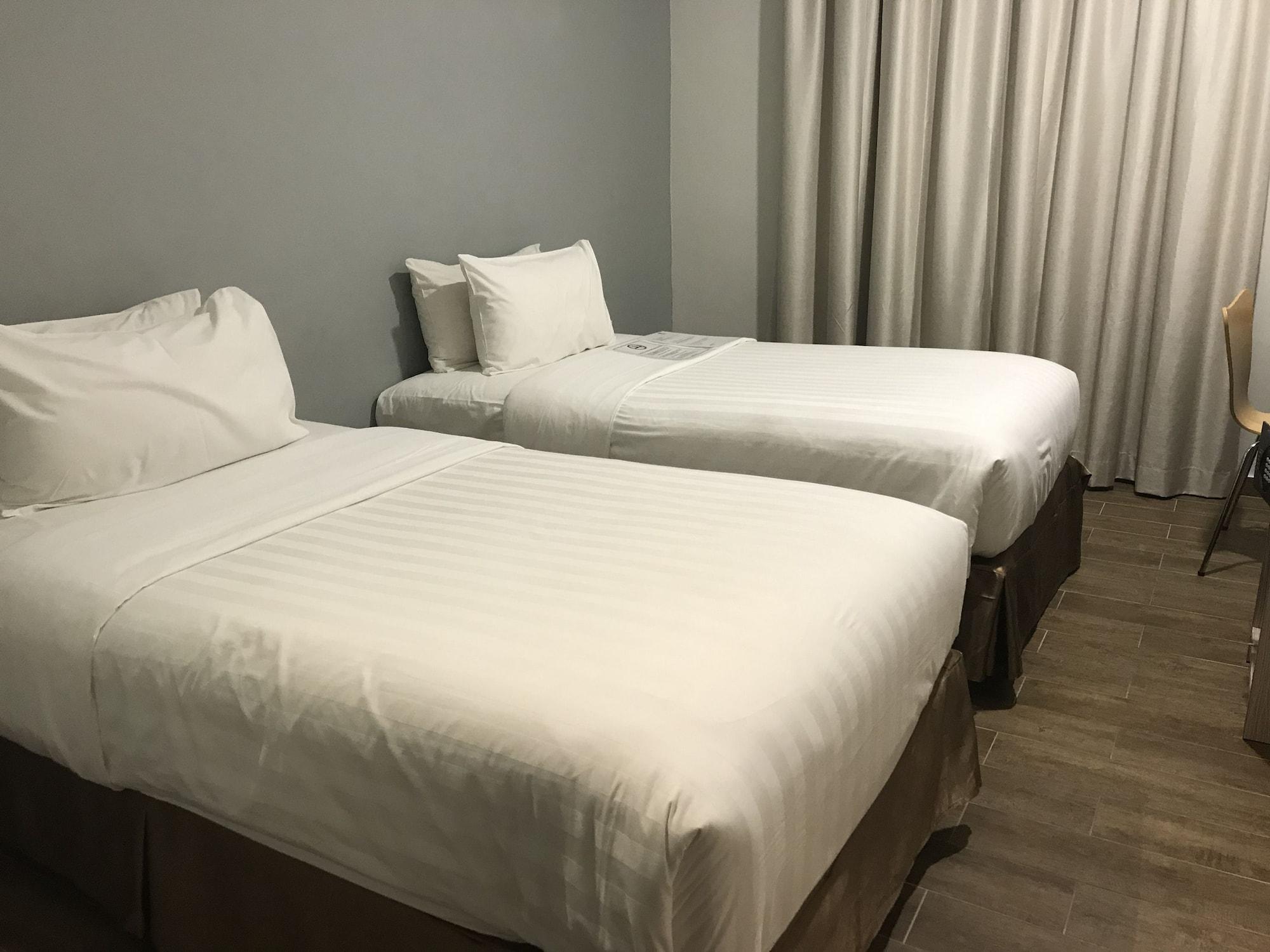 The Klagan Hotel Кота-Кинабалу Экстерьер фото