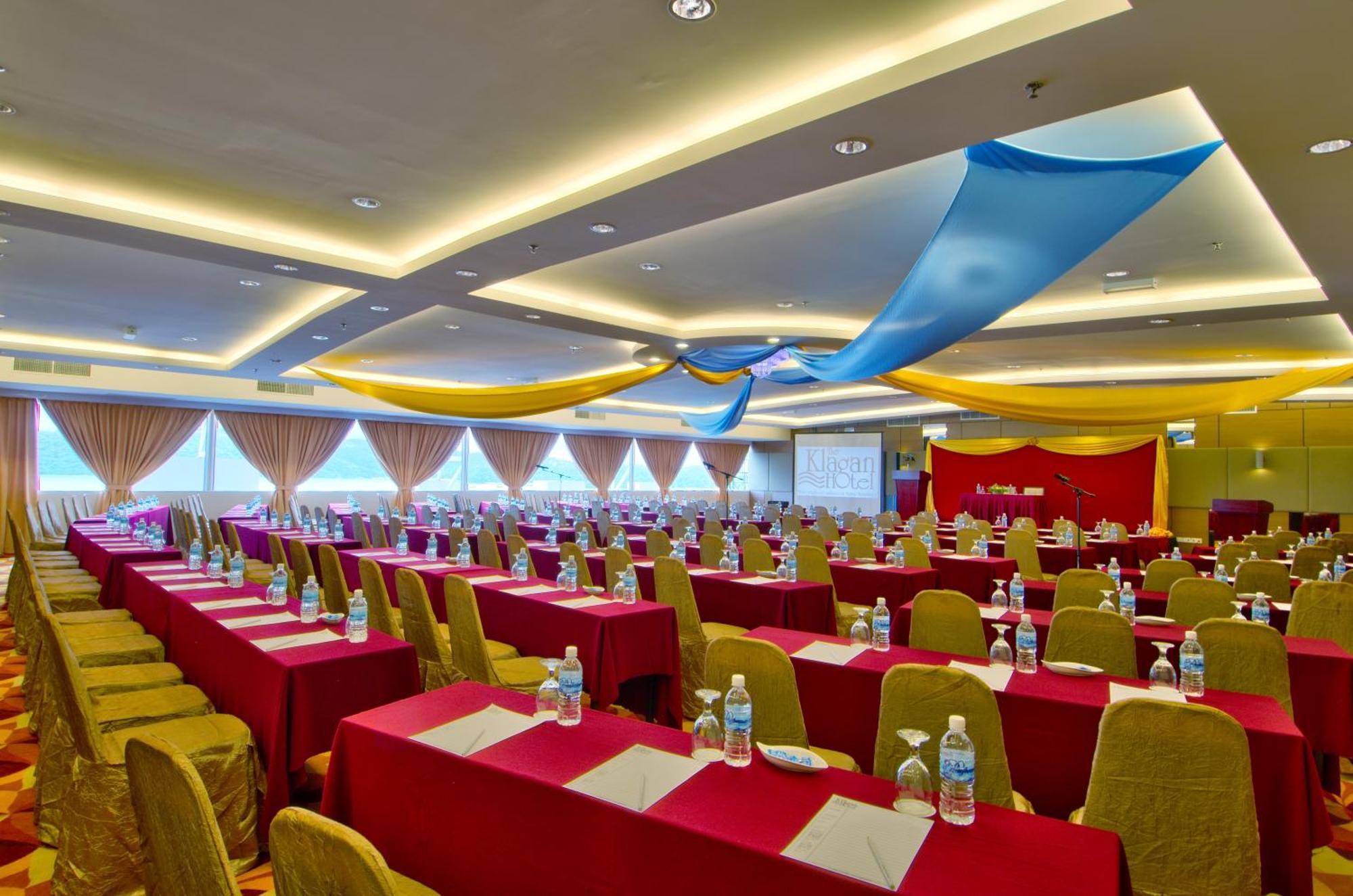 The Klagan Hotel Кота-Кинабалу Экстерьер фото